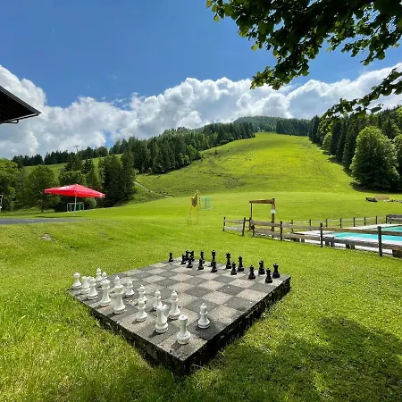 Отель Sportgaestehaus Unterberg Кёссен