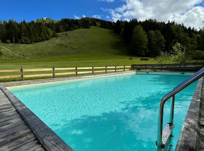 Hotel Sportgästehaus Unterberg *