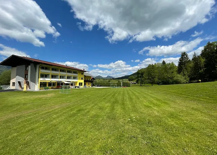Sportgästehaus Unterberg Hotel Kössen