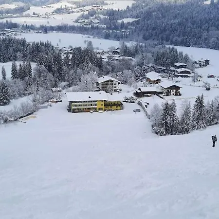 فندق Sportgaestehaus Unterberg *