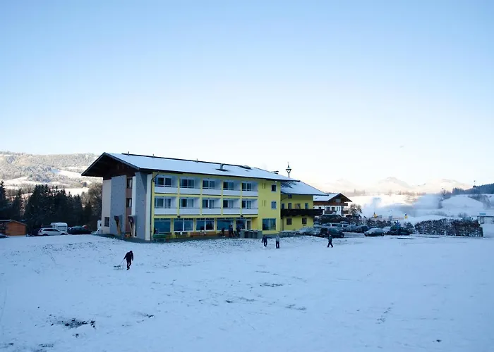 Sportgaestehaus Unterberg * Kössen